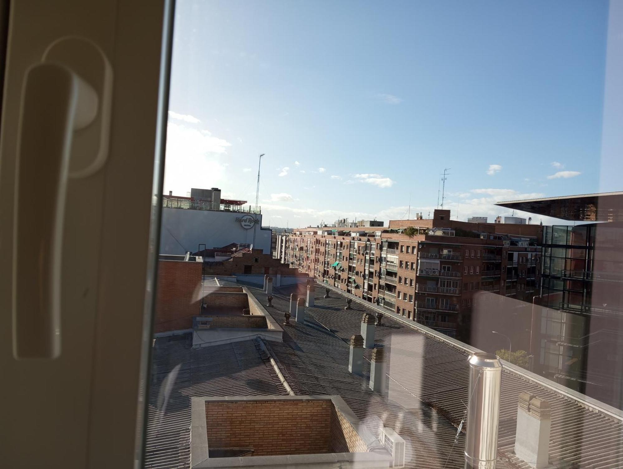 Hostal La Estacion Terrazas, Madrid